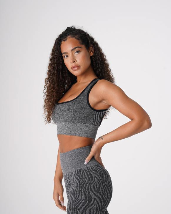 Fitness Frauen NVGTN 6J66214 schwarz gesprenkelt Nahtloser Zebra-Eclipse-BH